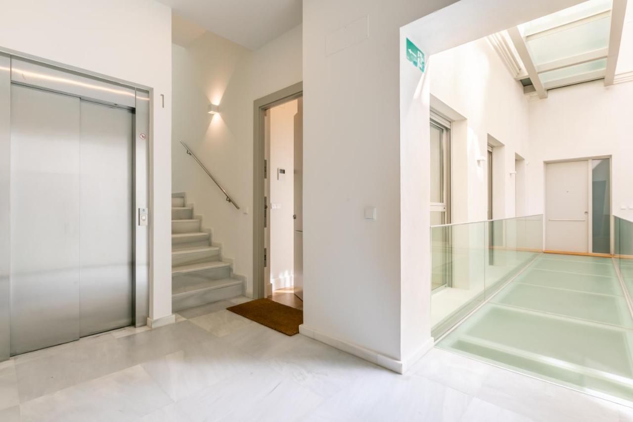 Magno Apartments Casa Del Correo Mayor II เซบีญา ภายนอก รูปภาพ